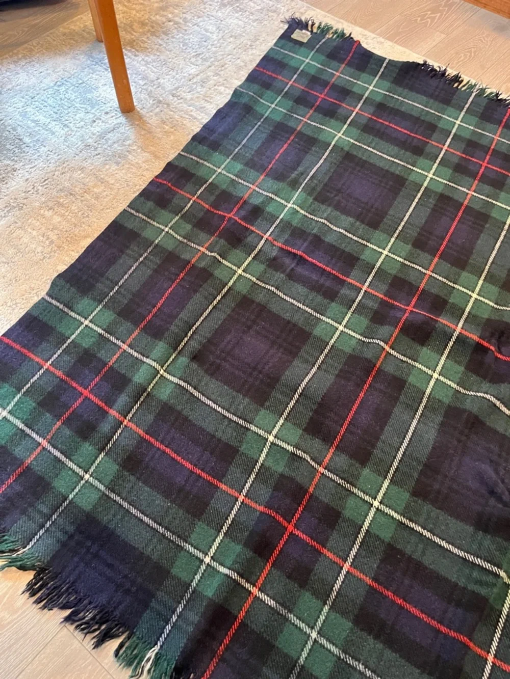 Moffat Kilmahog Mackenzie Green, blue & Red Plaid Fringe wool Throw Blanket
